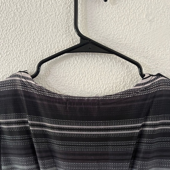 Magic Blue and Gray Sleeveless V-Neck Maxi Sundress - Picture 4 of 4